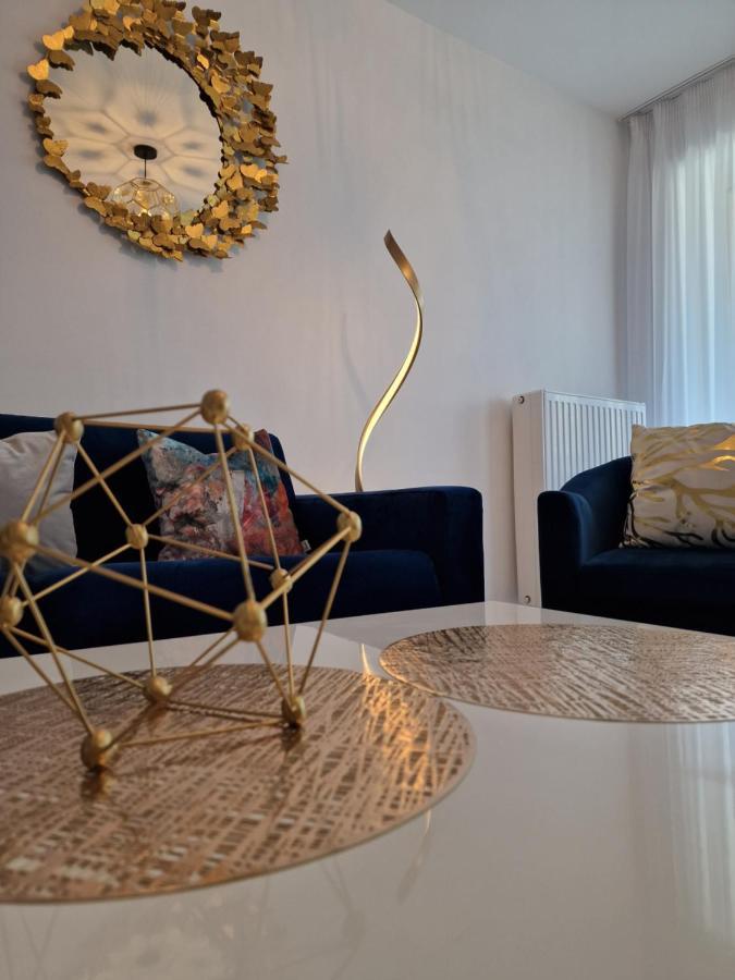 M&A Apartment Brasov Ngoại thất bức ảnh